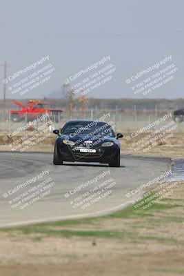 media/Oct-25-2025-CalClub SCCA (Sat) [[34c778dfbe]]/Group 2/Qualifying/